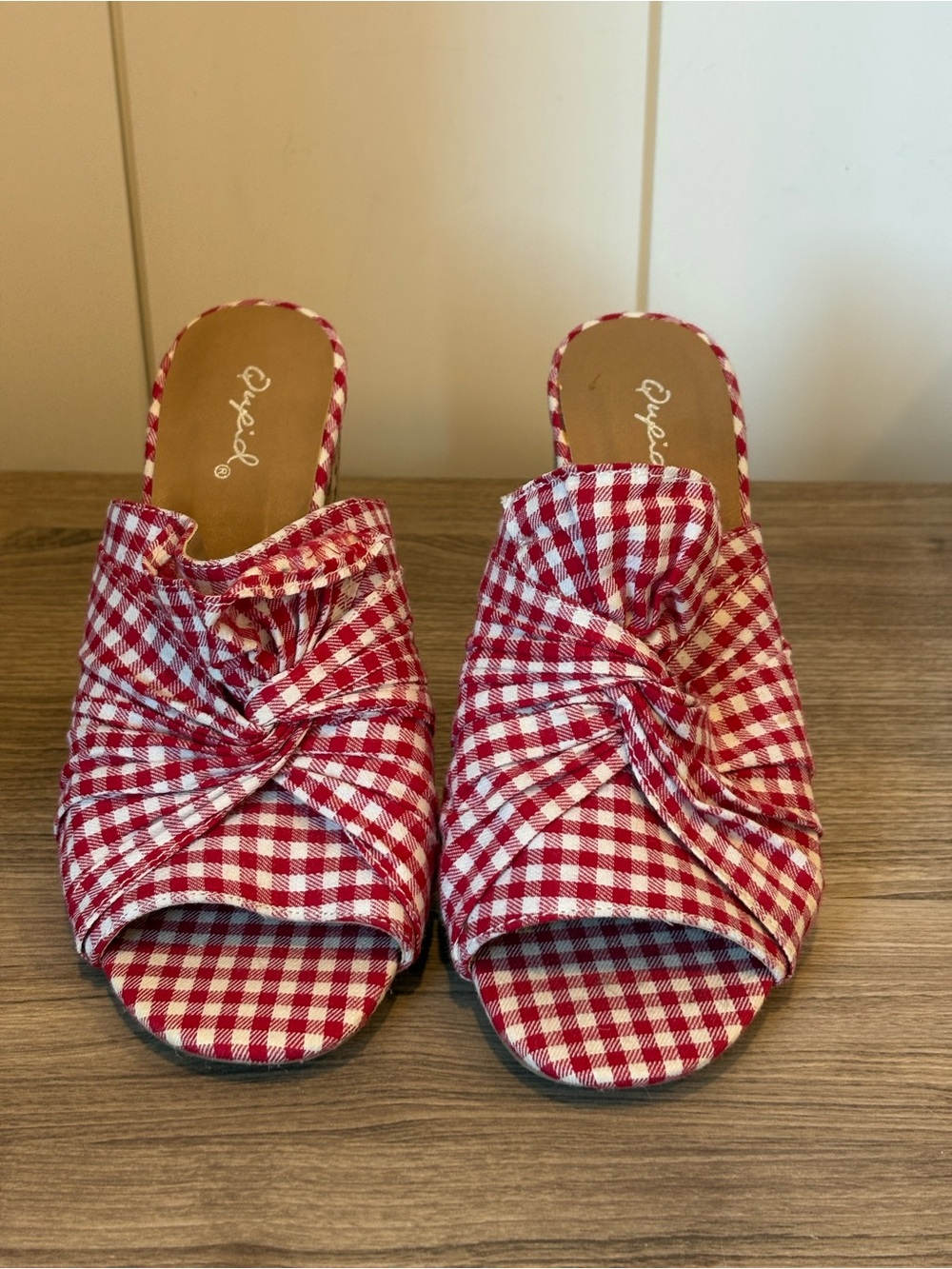Qupid Red Gingham Knot Slide Mules